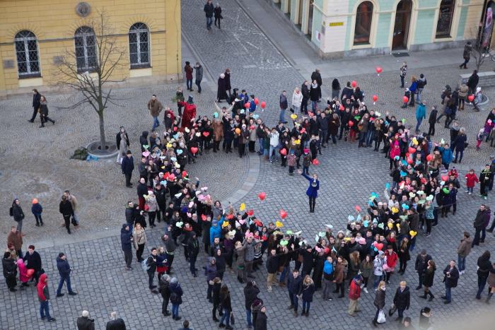 Ogromne serce z zakochanych wrocławian – pokazali jak kochają swoje miasto!