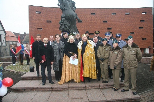 seniorzy świętują urodziny króla Kazimierza