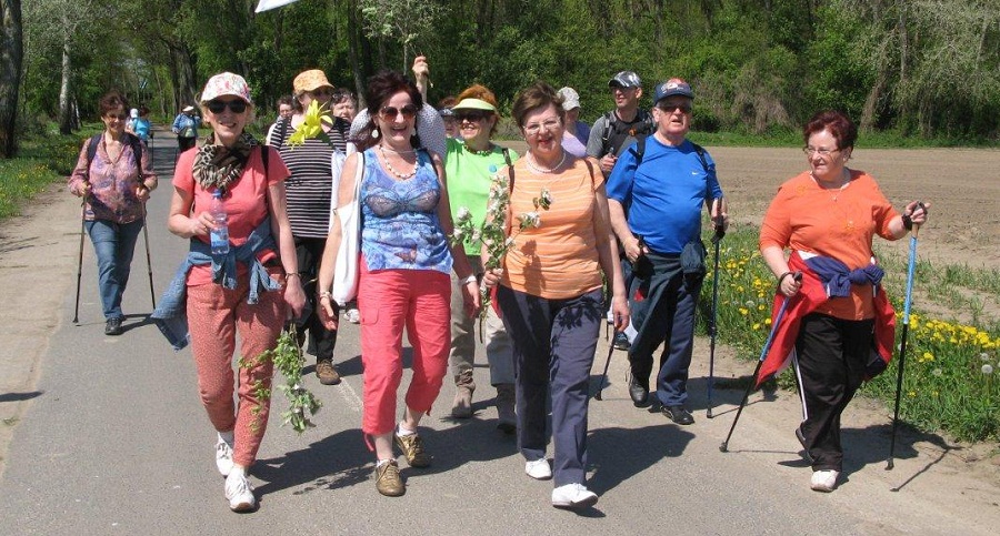 IV Marsz „Nordic Walking Studentów UTW”