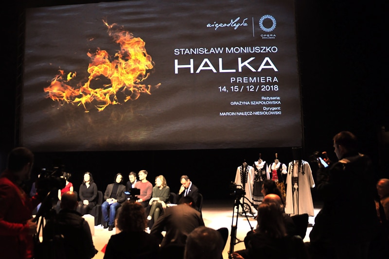 Halka w operze