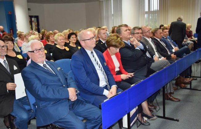 Inauguracja roku akademickiego na ostrowskim UTW -zaproszeni goście