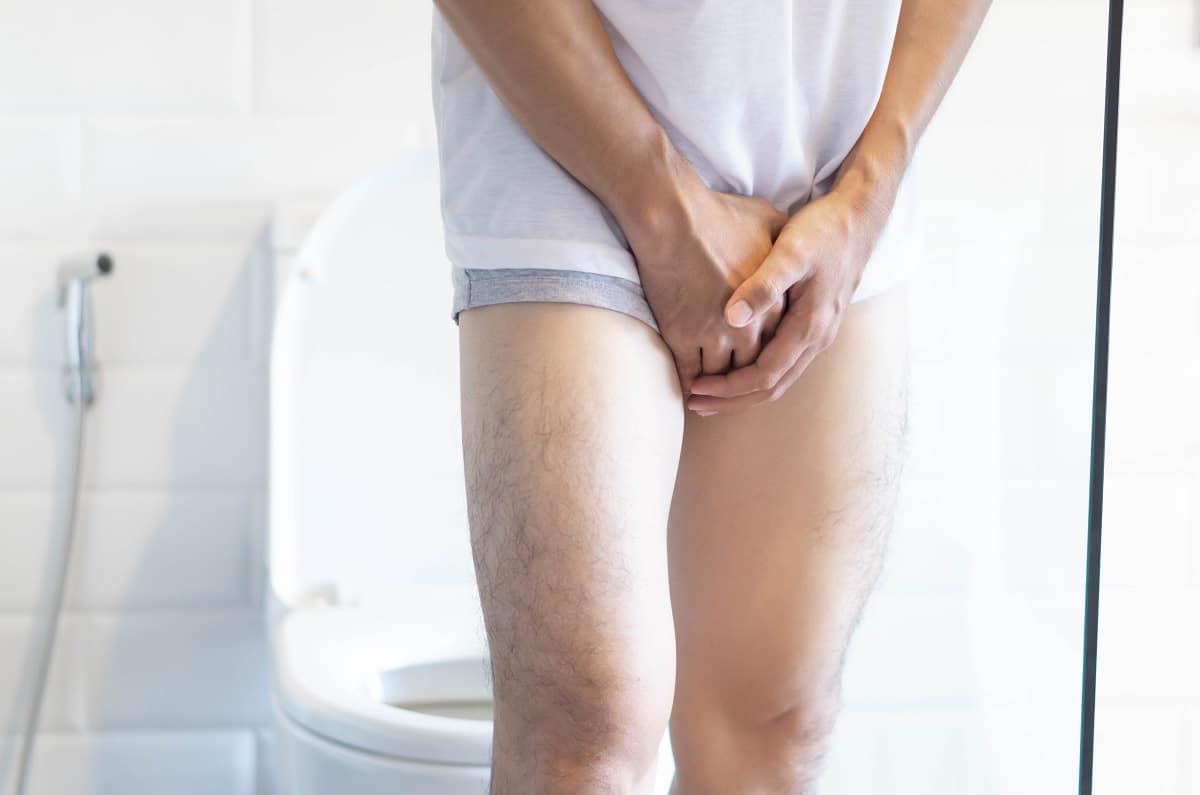 Problemy z oddawaniem moczu u mężczyzn – co może być przyczyną?