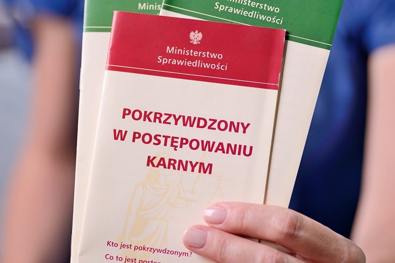 Podstawowe uprawnienia pokrzywdzonego w postępowaniu karnym