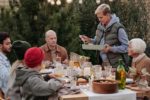 Garden Party – jakie akcesoria warto skompletować?