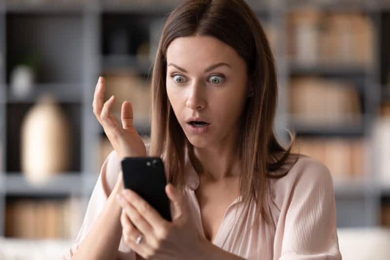 Najnowsze oszustwa SMSowe — sprawdź, jak się ich ustrzec!