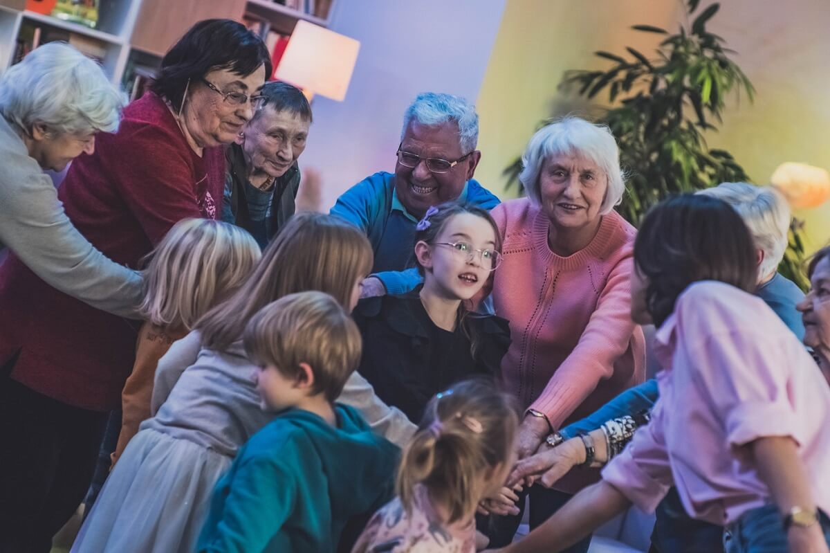 Program „Seniora chatka dla 4-latka” polska edycja wielkiego sukcesu VIDEO [Premiera 12 marca]