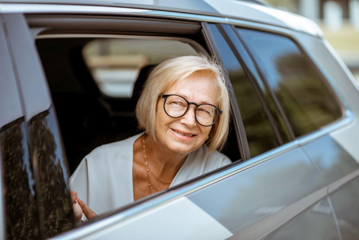 Bezpieczne samochody dla seniorów – jakie modele wybrać?